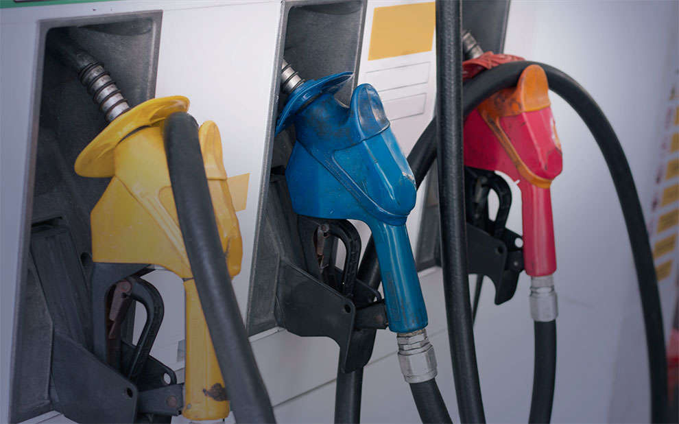 Preço da gasolina contribui para nova desaceleração do IPC-S